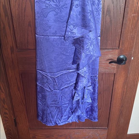 SACHIN + BABI
Saoirse Neon Indigo Gown size 6 NWT - Picture 9 of 14